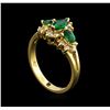 Image 4 : 0.48 ctw Emerald and Diamond Ring - 14KT Yellow Gold