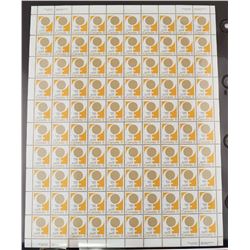 Sheet of 100 Stamps #688i - International Women's Year: 1975 (Fold)