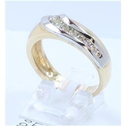 14K TWO TONE GOLD DIAMOND RING:7.88 GRAMS/DIAMOND:0.60CT