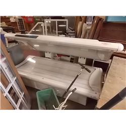 SILNER TANNING BED - SAID TO BE WORKING