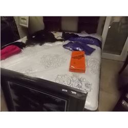 KING MATTRESS - NEW - SEALY POSTURPEDIC