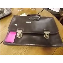 LEATHER ATTACHE