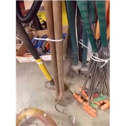 GARDEN TOOLS - HOE AND CULTIVATOR -=2PC