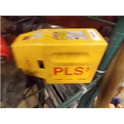 PLUMERS LEVEL SQUARE