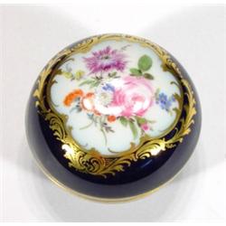 Small Meissen pot and cover, hand painted w…