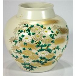 Japanese Satsuma pottery vase, hand enamell…