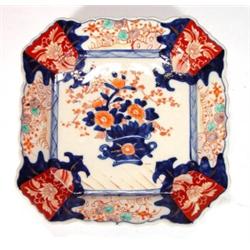 Square Japanese Imari plate, hand painted w…