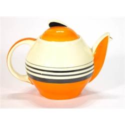 Art Deco Susie Cooper kestrel shaped teapot…