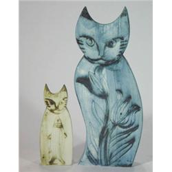 Large Carn Pottery cat moulded with flower …