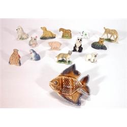 Selection of Wade Whimsies including 'Minik…
