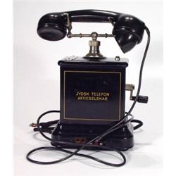 German tinplate telephone with winder, 30cm…