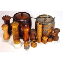 Box of treen including oak biscuit barrels,…