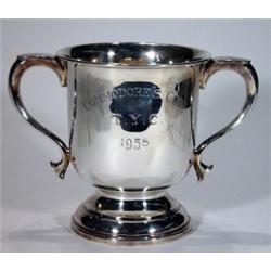 Silver plated twin handled Commodore cup da…