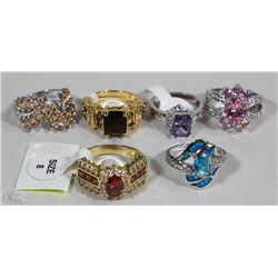 LOT OF 6 FASHION RINGS