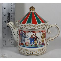 SADLER EDWARDIAN ENTERTAINMENTS CIRCUS TEAPOT