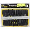 Image 1 : 5 PIECE MINI PLIERS SET WITH CASE