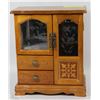 Image 1 : VINTAGE WOOD JEWELRY BOX - 11"X10"