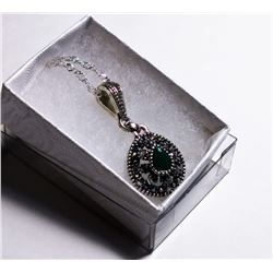 VINTAGE STYLE OVAL PENDANT