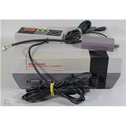 VINTAGE NINTENDO ENTERTAINMENT SYSTEM WITH 1
