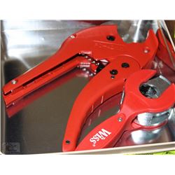 TIN WITH PLUMBING PVC/COPPER CUTTERS