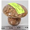 Image 1 : GENUINE ALABASTER HAND CARVED MUSHROOM