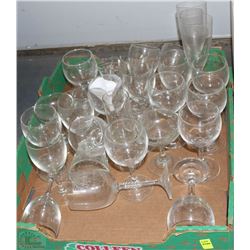 FLAT OF WINE GLASSES