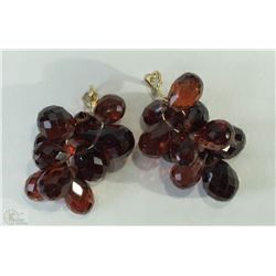 #44-14KT YELLOW GOLD GARNET EARRINGS
