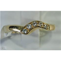 #47-14KT YELLOW GOLD DIAMOND SWIRL RING SIZE 5