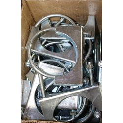 CASE OF LARGE MUFFLER CLAMPS