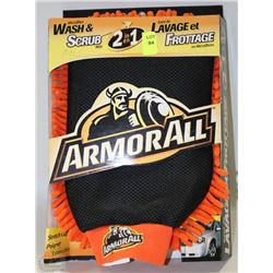 ARMORALL WASH AND SCRUB MITT