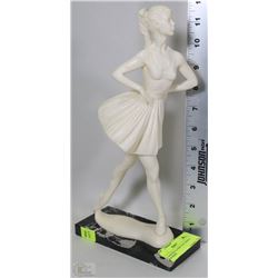 A. SANTINI CLASSIC BALLERINA FIGURINE