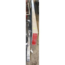 ALUMINUM 20' PLANK WTIH 3 SLIDING POLES, JACKS