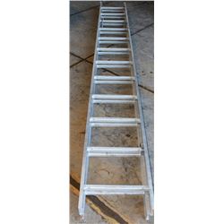 24' PELIGRO ALUMINUM EXTENSION LADDER
