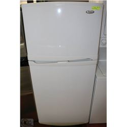 WHIRLPOOL GOLD SUPERSIZE FRIDGE WITH TOP FREEZER