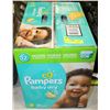 Image 1 : CASE OF 204 STAGE 3 PAMPERS