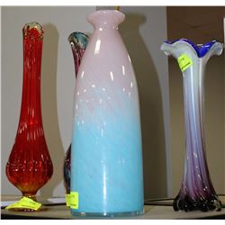 ESTATE COLLECTION OF 4 ASSORTED COLOUR GLASS VASES