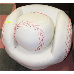 SHOWHOME WHITE LEATHERETTE CHILDRENS BASEBALL