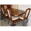 Image 1 : SOLID OAK DINING ROOM TABLE AND 4 CHAIRS
