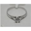 Image 1 : #7-10K WHITE GOLD DIAMOND(0.28CT) SOLITAIRE RING