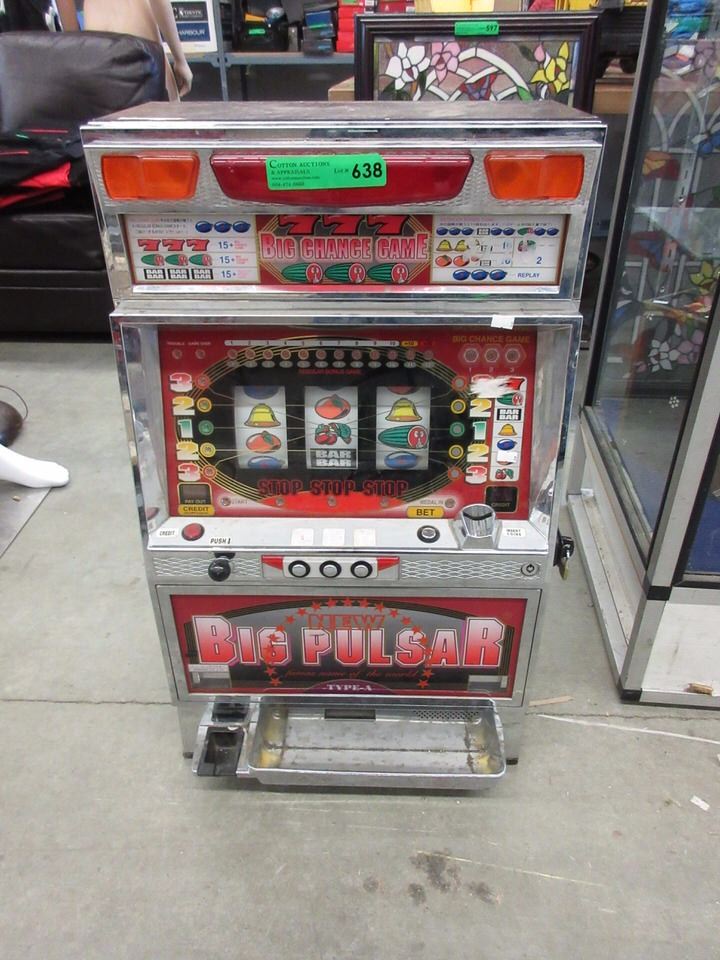 Coin operated "Big Pulsar" slot machine