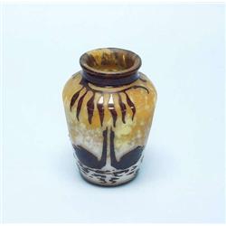 LE VERRE FRANCAIS - CHARDER. "Decor Cygnes."...