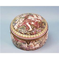 A fine antique "Capo-di-Monte" porcelain cove...