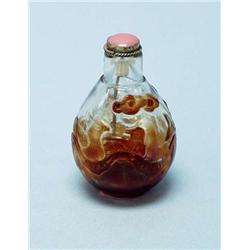 A good Chinese red Peking glass pear shaped s...