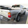 Image 4 : 2004 - TOYOTA TACOMA