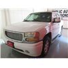 Image 2 : 2002 - GMC YUKON DENALI