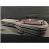 Image 8 : SIMON & PATRICK MODEL 6 CEDAR ACOUSTIC GUITAR, MADE IN QUEBEC, COMES WITH HARD SHELL ZIPPER CASE