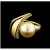 Image 2 : Pearl and Diamond Ring - 14KT Yellow Gold