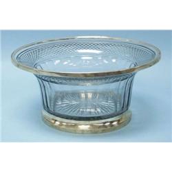 A fine antique French crystal bowl with silve...