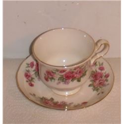 Collectors old cup & saucer Bonne China "Queen Anne" Made in England - tasse de collection
