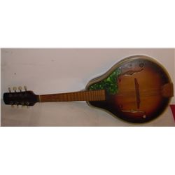 create music with  mandoline - creer de la musqiue